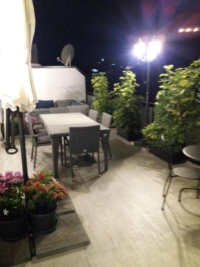 Le Tre Gioie Bed & Breakfast ปาแลร์โม ภายนอก รูปภาพ