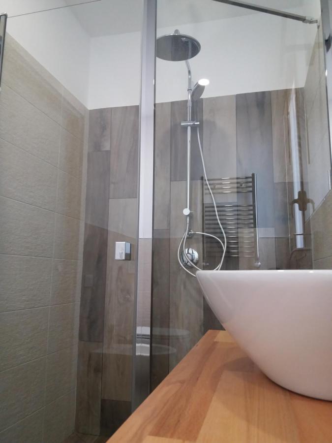 Le Tre Gioie Bed & Breakfast ปาแลร์โม ภายนอก รูปภาพ