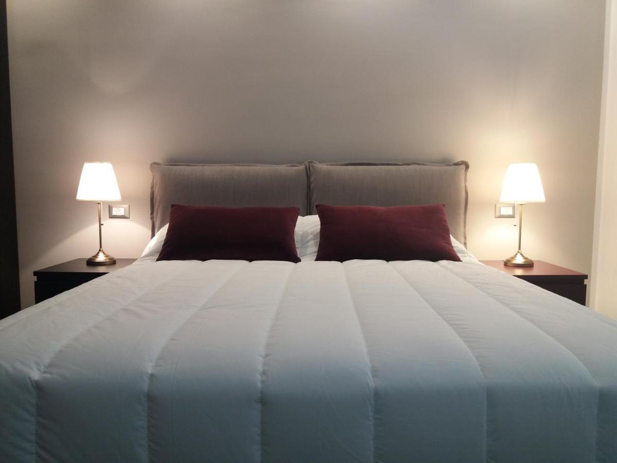 Le Tre Gioie Bed & Breakfast ปาแลร์โม ภายนอก รูปภาพ