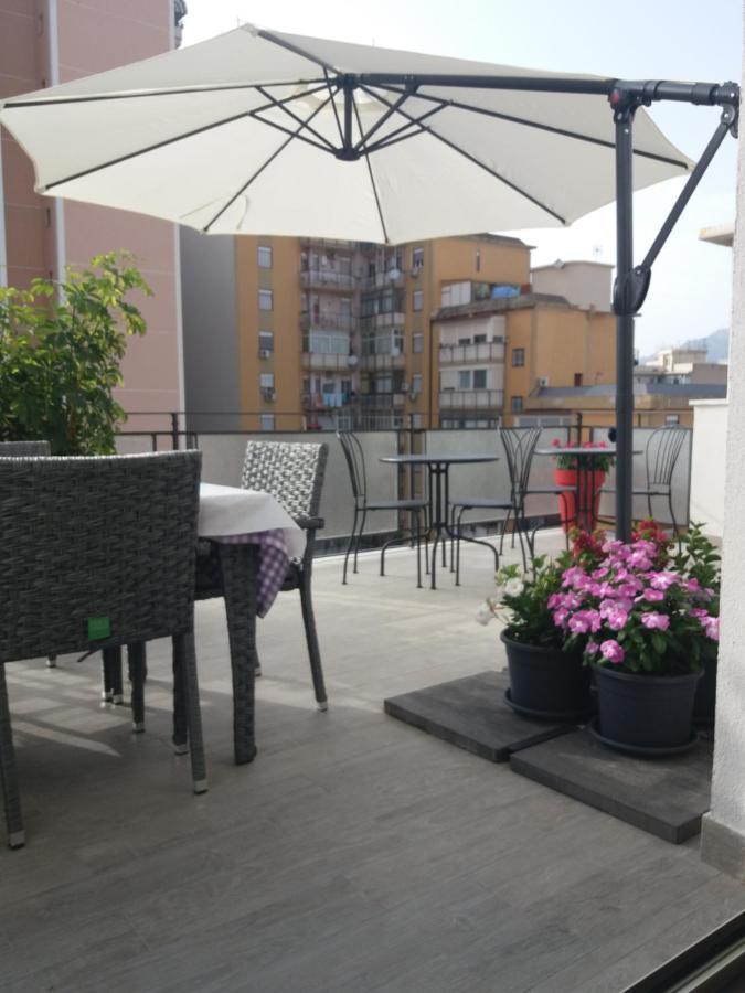 Le Tre Gioie Bed & Breakfast ปาแลร์โม ภายนอก รูปภาพ