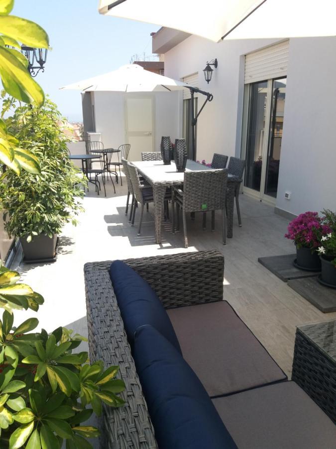 Le Tre Gioie Bed & Breakfast ปาแลร์โม ภายนอก รูปภาพ