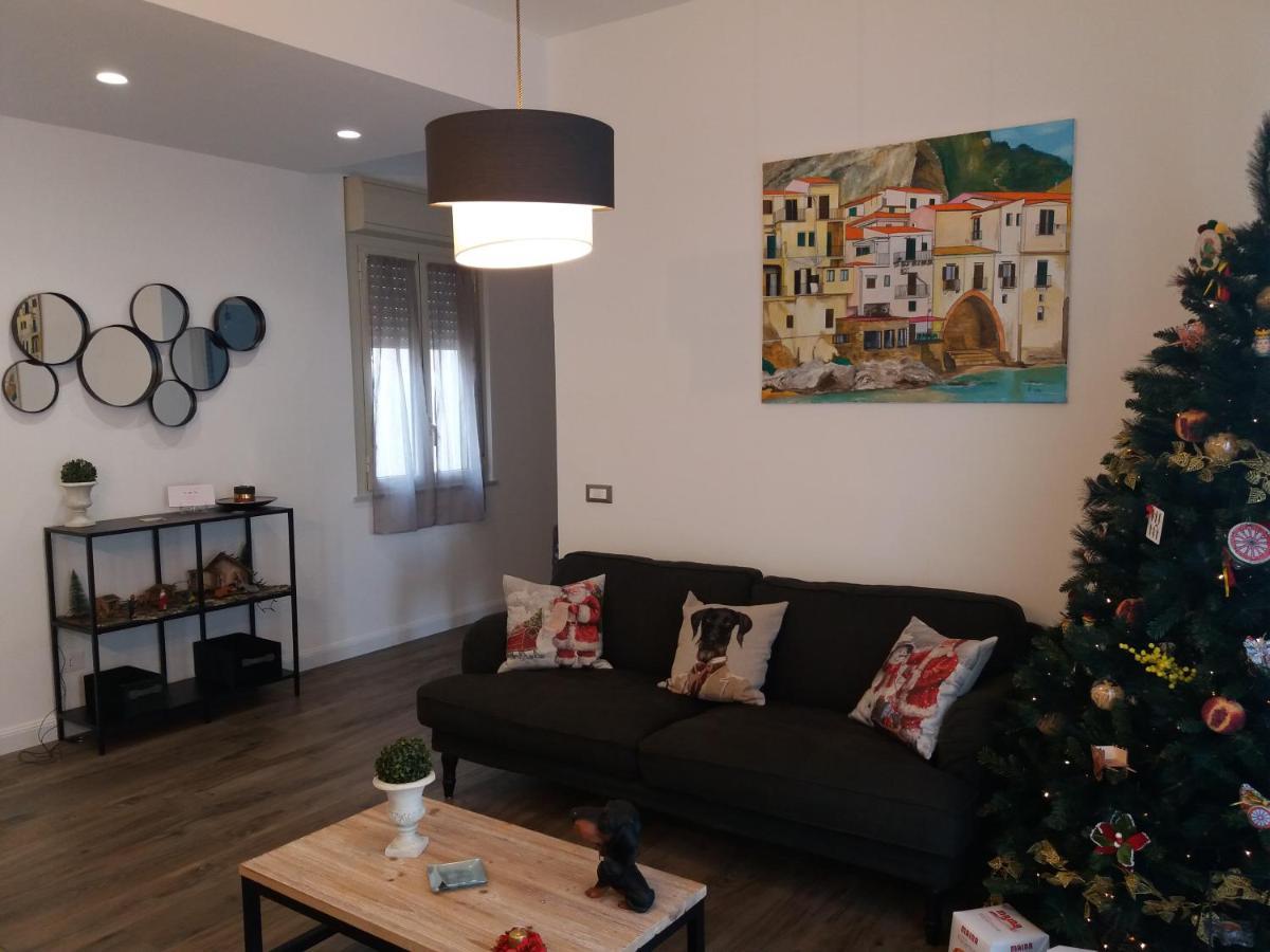 Le Tre Gioie Bed & Breakfast ปาแลร์โม ภายนอก รูปภาพ